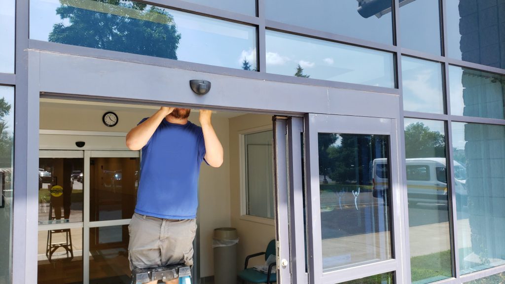 commercial sliding glass door repair
